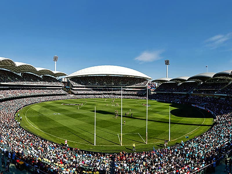 Adelaide Oval return with fans