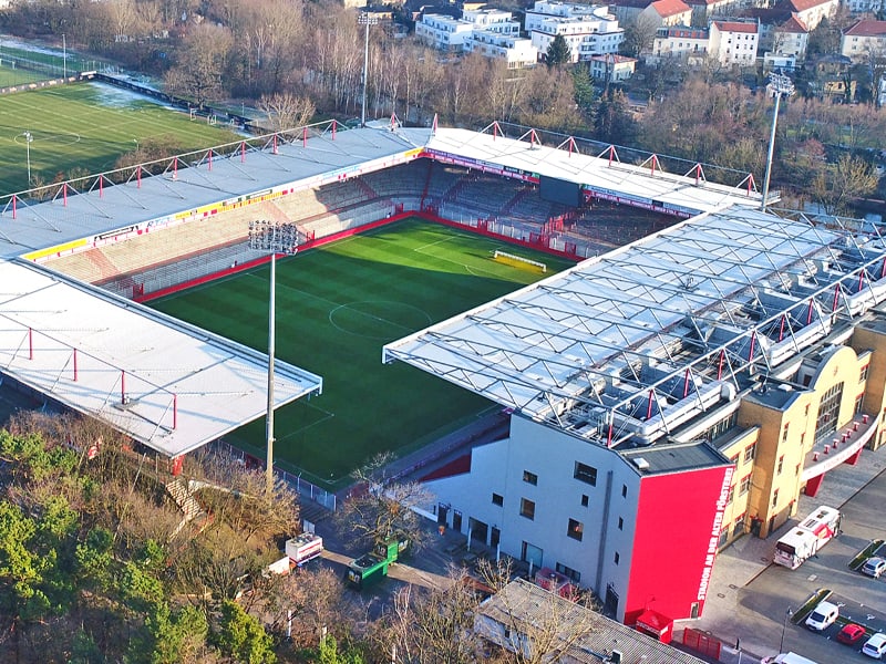 Union Berlin's free COVID-19 tests for fans - Coliseum