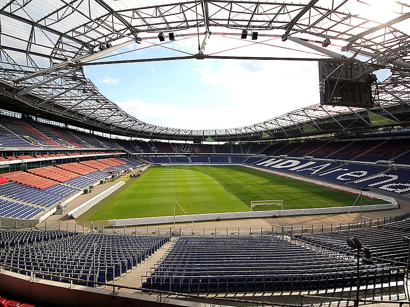 Germany first full stadium again