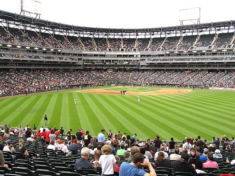 Chicago White Sox discussing stadium options