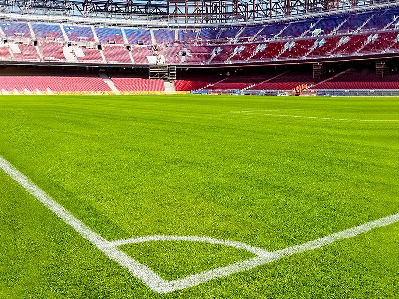 Barcelona receives approval to open stadium
