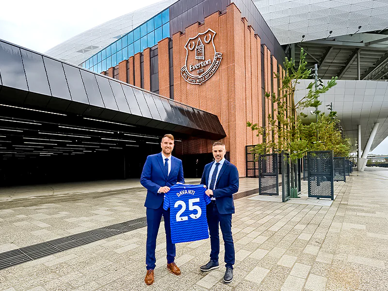 Davanti renews Everton partnership