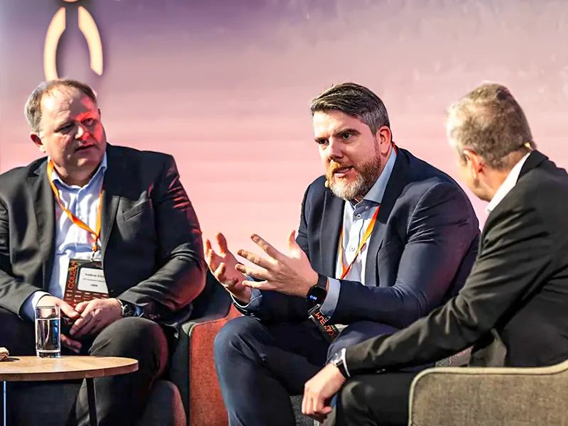 Schaer and Bryant at Coliseum Europe