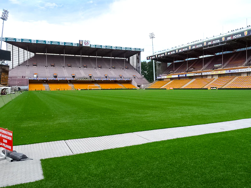 Racing Club de Lens acquires its own stadium