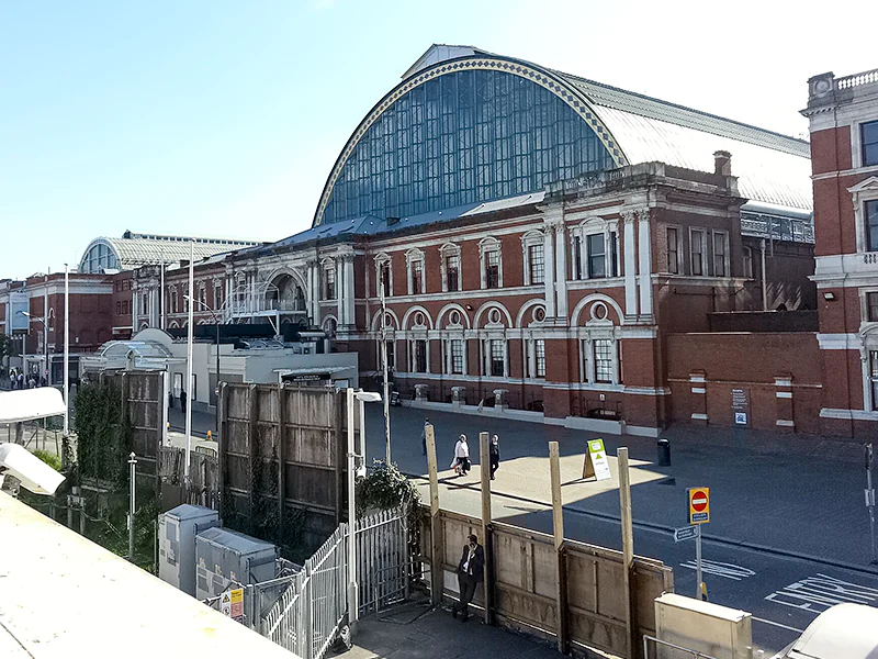 London’s Olympia will host Premier Padel’s first elite UK tournament