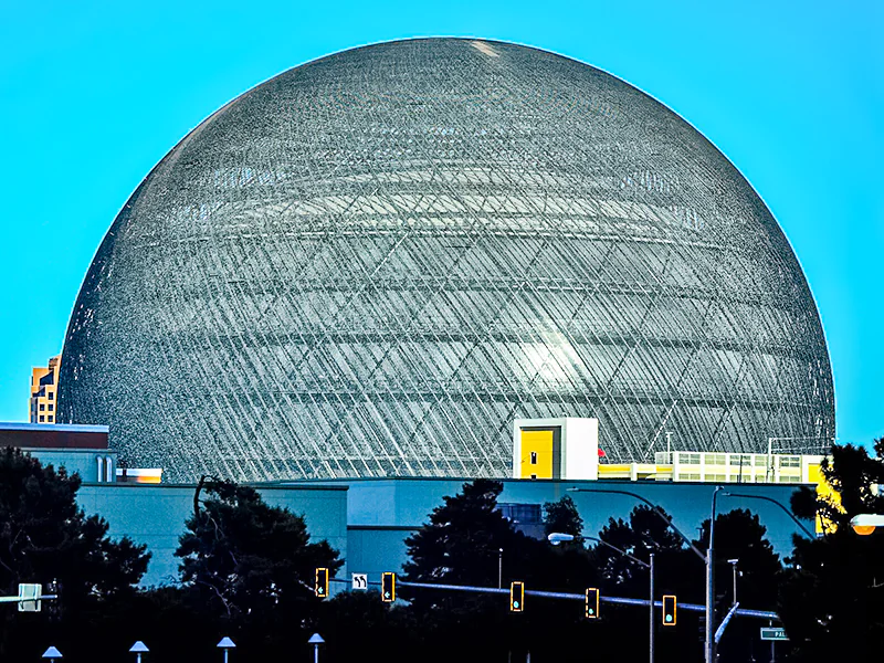 Talks held over Sphere in Japan