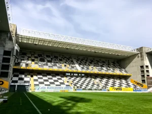 Bessa Stadium and Boavista sports complex receive offer of 25.7 million at auction 