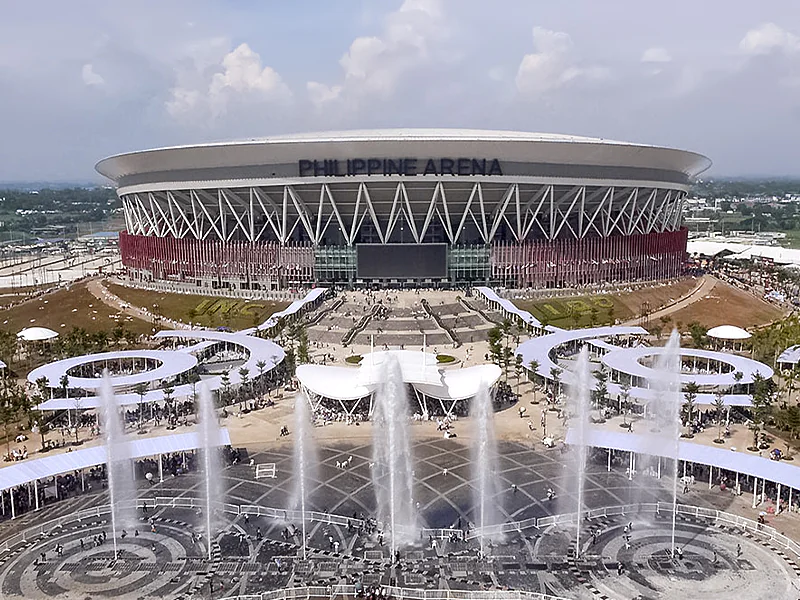 A crowd of more than 52,000 is being targeted in order to break the current attendance record with a tennis match in the Philippines