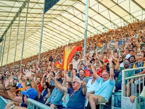 Madrid’s F1 debut attracts huge crowd 